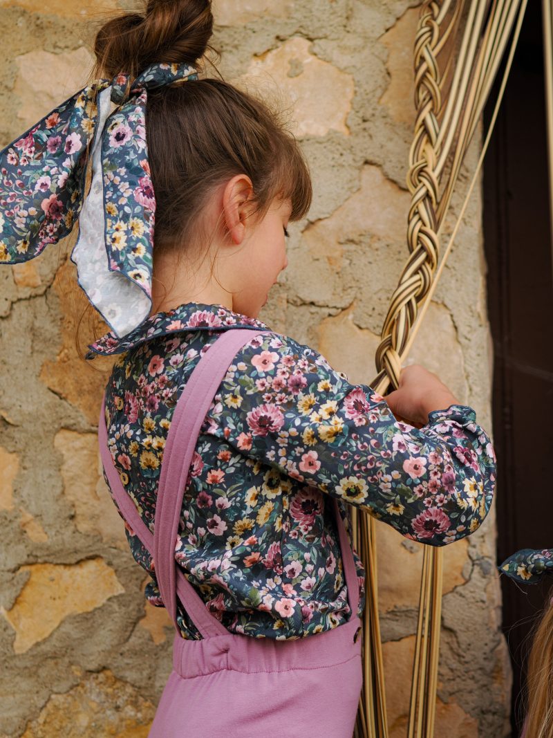 Blusa flores grandes