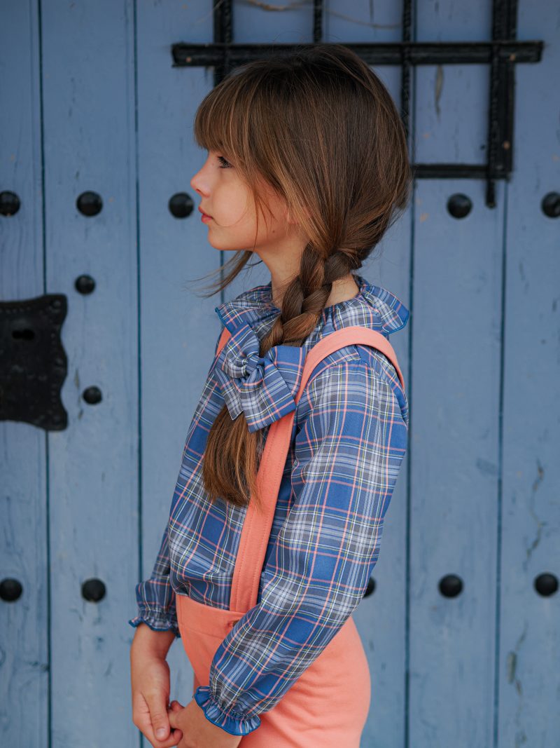 Blusa tartan azul y coral