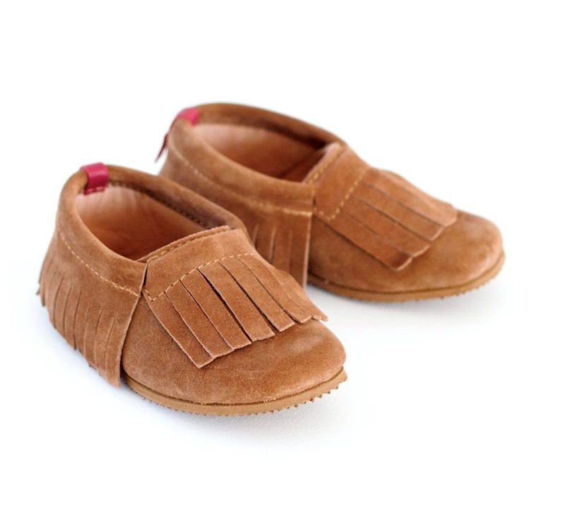Mocasín flecos camel